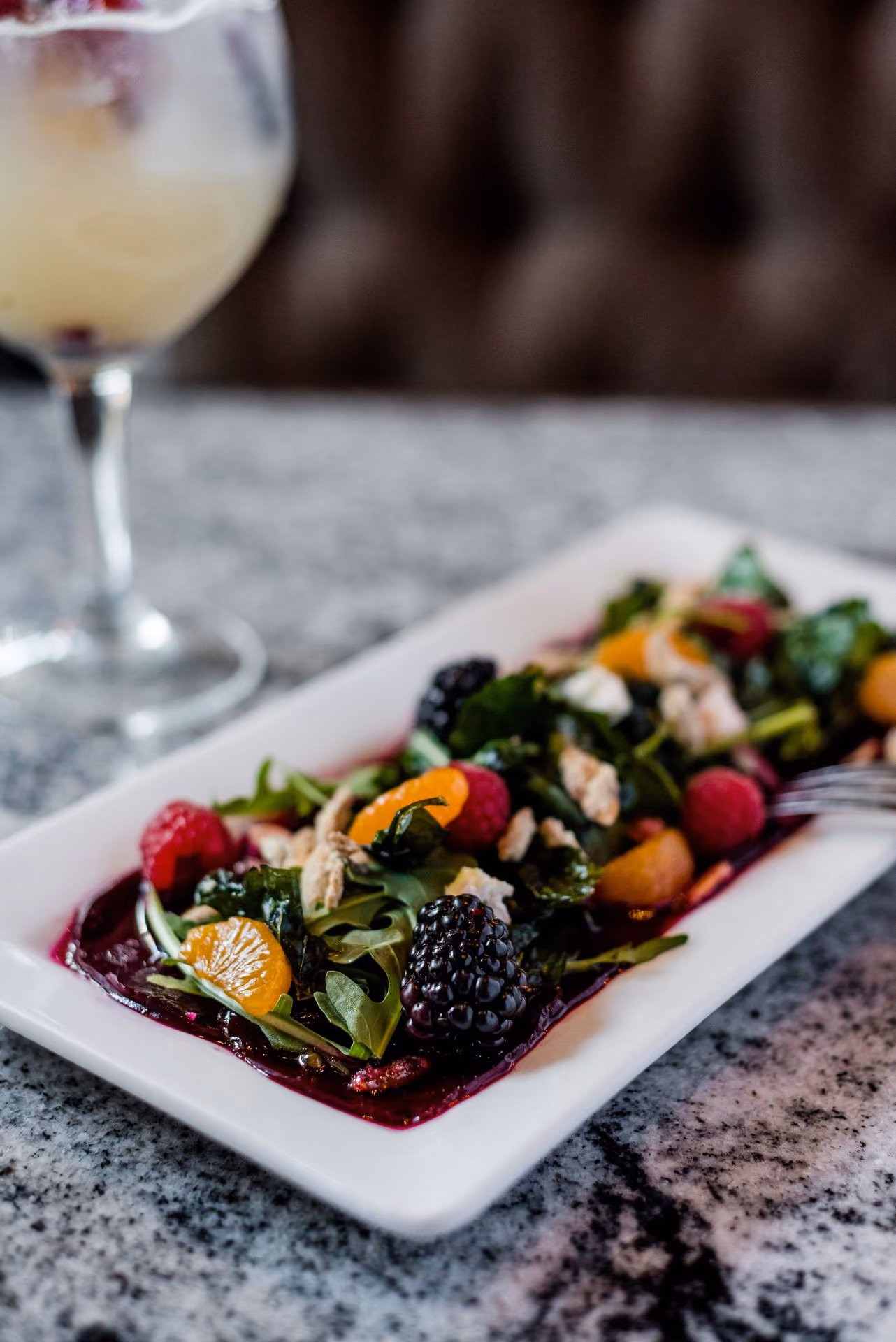 Ensalada con frutos rojos y cítricos